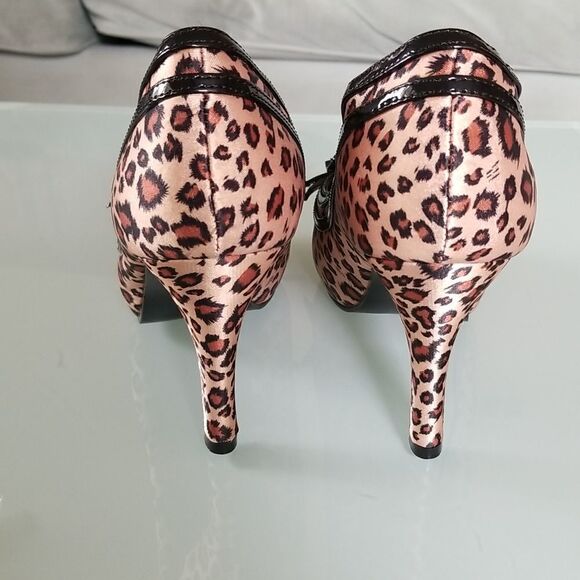 Funtasma Animal Print and Patent Heels - Picture 3 of 12